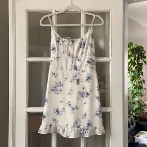 Abercrombie & Fitch white floral mini dress